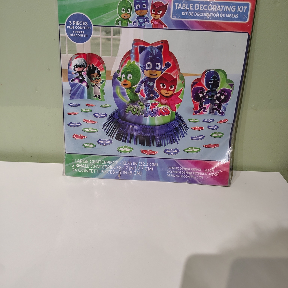 NWT Disney PJ Masks Themed Birthday Table Top Boys Party Supplies Decorations